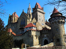 Hrad Kreuzenstein. Rakousko